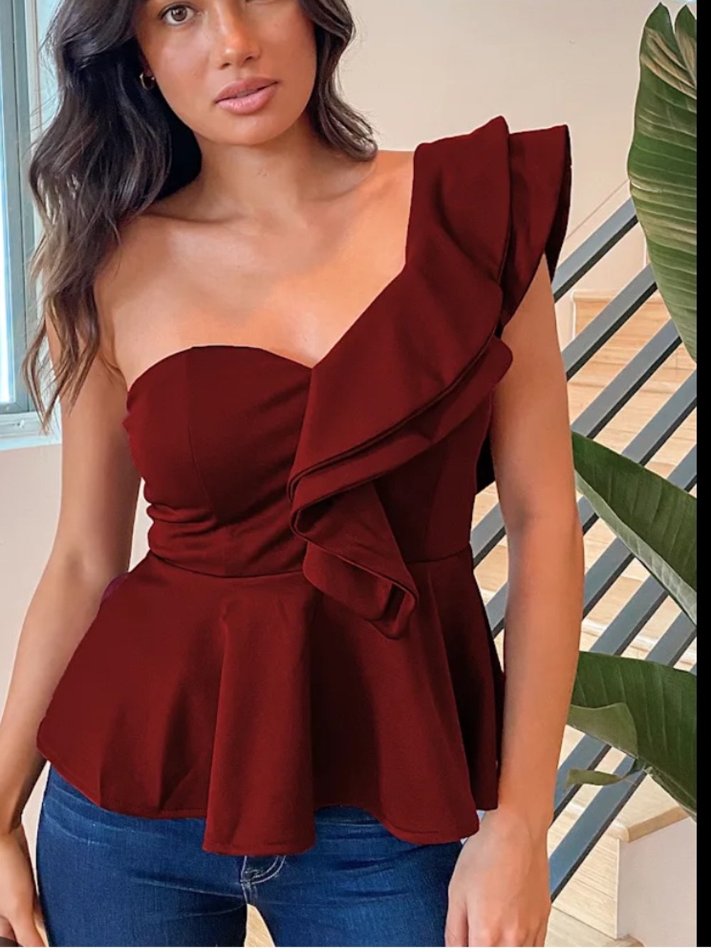 Lulu's One-Shoulder Ruffle Peplum top in Wine